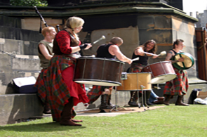 Tartand band at eh Edinburgh International Festival